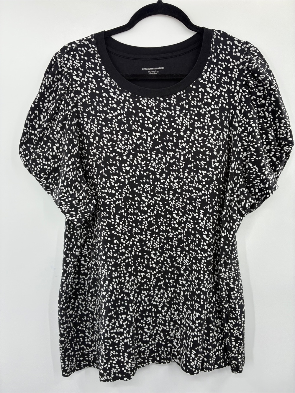 Amazon Essentials Black and White Dotted Puff-Sleeve Tee Size XXL
